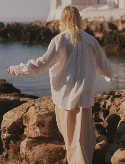 Empowering Femininity: Your Journey with FemmeFashionista's Bold and Chic Fashion Collection